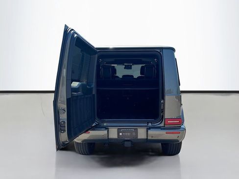 Used 2021 Mercedes-Benz G 550 image 9