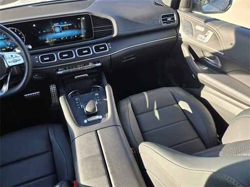 Used 2023 Mercedes-Benz GLS 450 4MATIC image 35