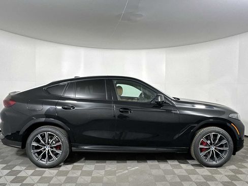 New 2026 BMW X6 xDrive40i image 8