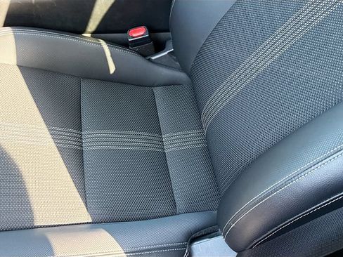 Used 2025 MAZDA CX-50 AWD 2.5 S w/ Preferred Package image 26