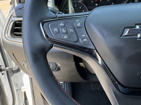 Used 2024 Chevrolet Equinox RS FWD image 16