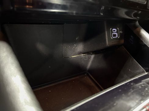 Used 2025 Jeep Compass Trailhawk image 34