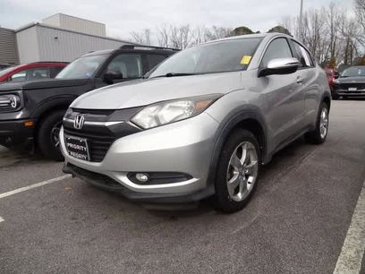 Used 2016 Honda HR-V EX
