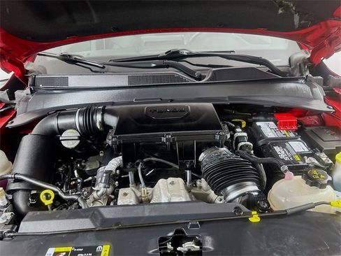 Used 2023 Jeep Compass Limited image 28