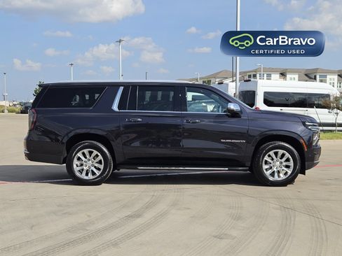 Certified 2025 Chevrolet Suburban Premier AWD/4WD image 7