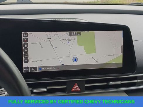 Used 2022 Hyundai Elantra Limited image 32