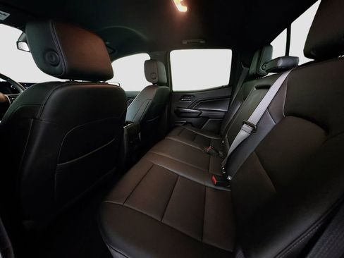 Used 2023 Chevrolet Colorado LT image 19