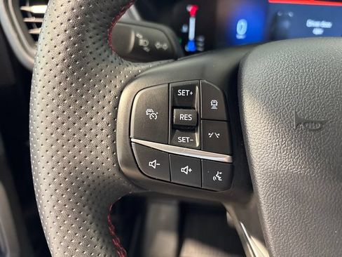Used 2023 Ford Escape ST-Line w/ Tech Pack #1 FWD image 7