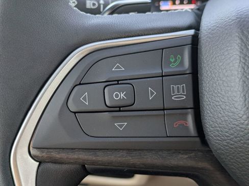 New 2025 Jeep Grand Cherokee L Limited image 20