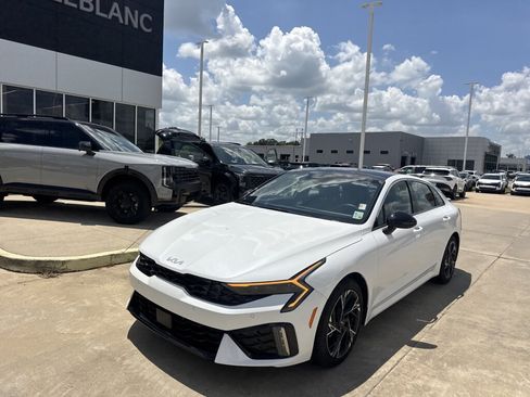 Certified 2025 Kia K5 GT-Line w/ GT-Line Premium Package AWD/4WD image 4