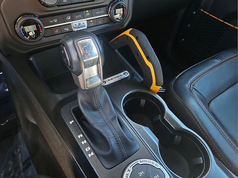 Used 2023 Ford Bronco Badlands image 25