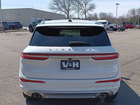 Used 2022 Lincoln Corsair Reserve w/ Equipment Group 201A AWD/4WD image 27