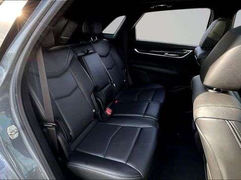 Used 2022 Cadillac XT5 Premium Luxury AWD/4WD image 25