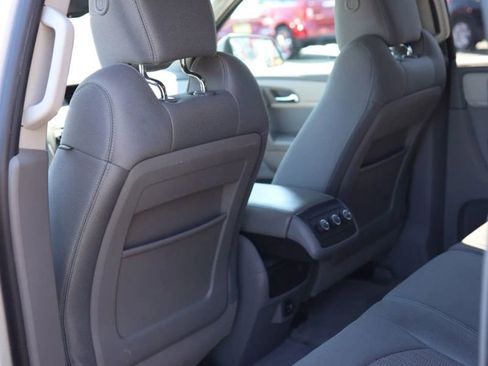 Used 2017 Chevrolet Traverse LS FWD image 28