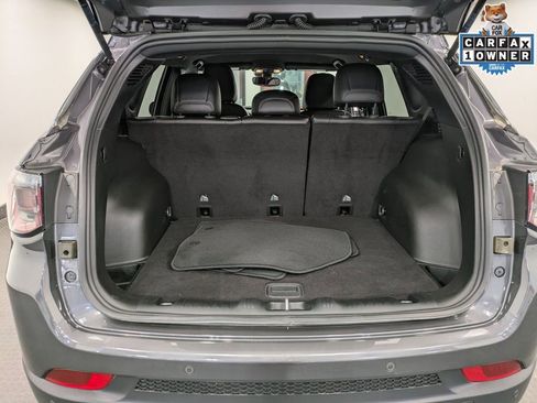 Used 2024 Jeep Compass Limited image 25