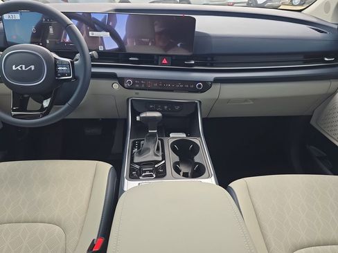 New 2026 Kia Carnival EX FWD image 15