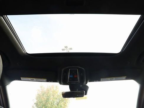 New 2025 Jeep Grand Cherokee Laredo X w/ Luxury Tech Group I image 19