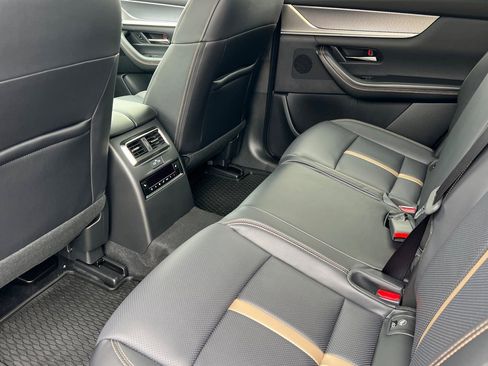 New 2026 MAZDA CX-70 3.3 Turbo w/ Premium Plus Pkg image 9