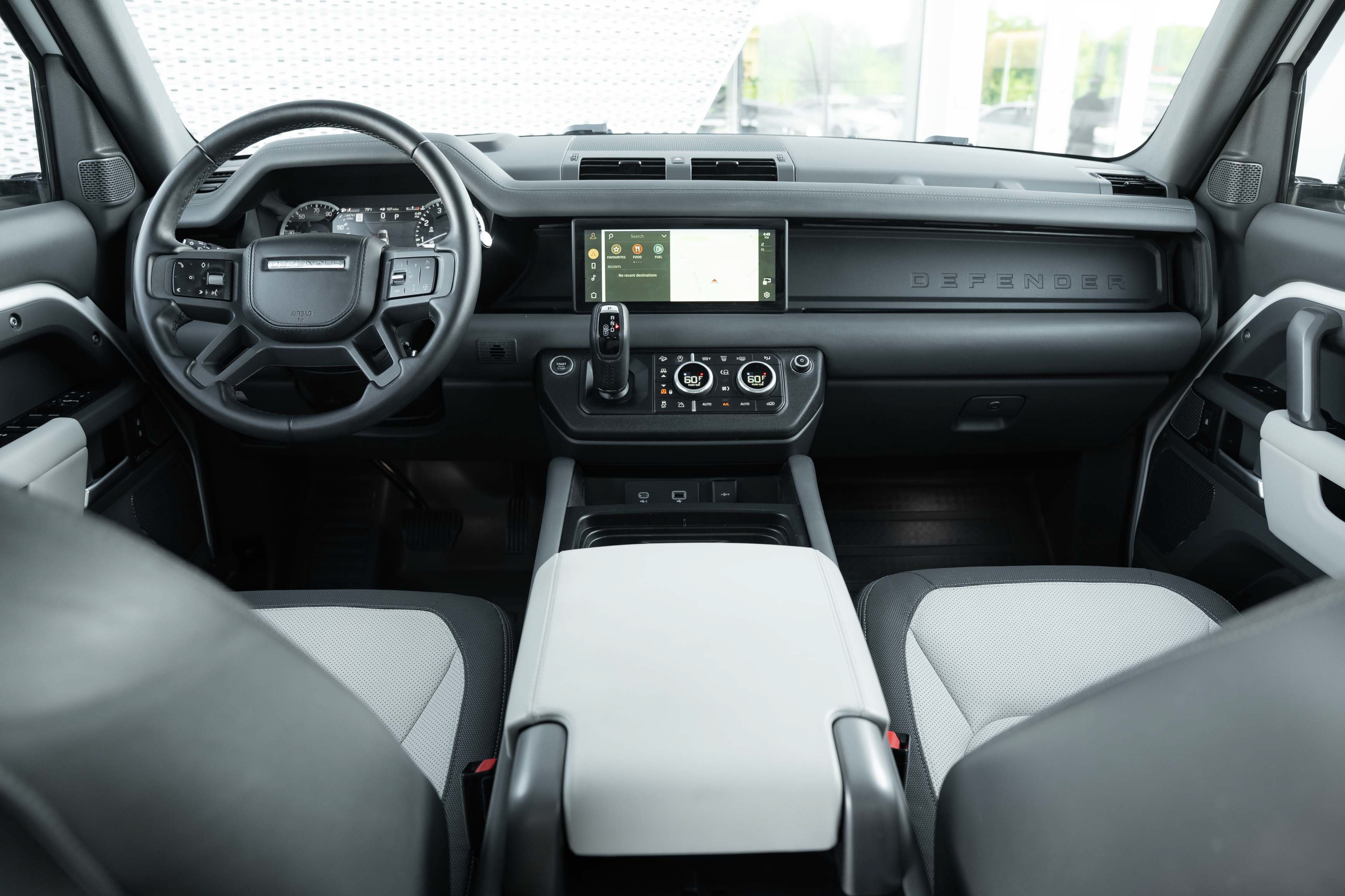 Used 2023 Land Rover Defender 110 X-Dynamic SE AWD/4WD image 8