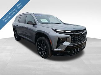 Used 2024 Chevrolet Traverse RS w/ LPO, Floor Liner Package video 1