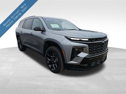 Used 2024 Chevrolet Traverse RS w/ LPO, Floor Liner Package