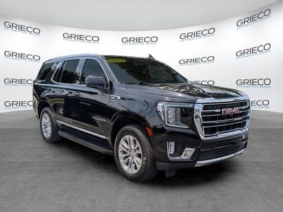 Used 2024 GMC Yukon SLT w/ SLT Luxury Package