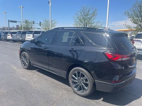 Used 2023 Chevrolet Equinox RS AWD/4WD image 4