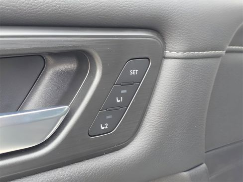 New 2026 Nissan Armada SL image 24