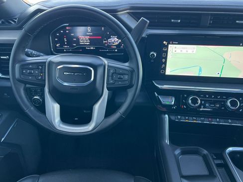 Used 2025 GMC Sierra 2500 Denali w/ Denali Reserve Package image 14