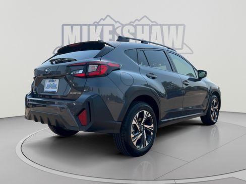 Used 2025 Subaru Crosstrek 2.5i Premium AWD/4WD image 5