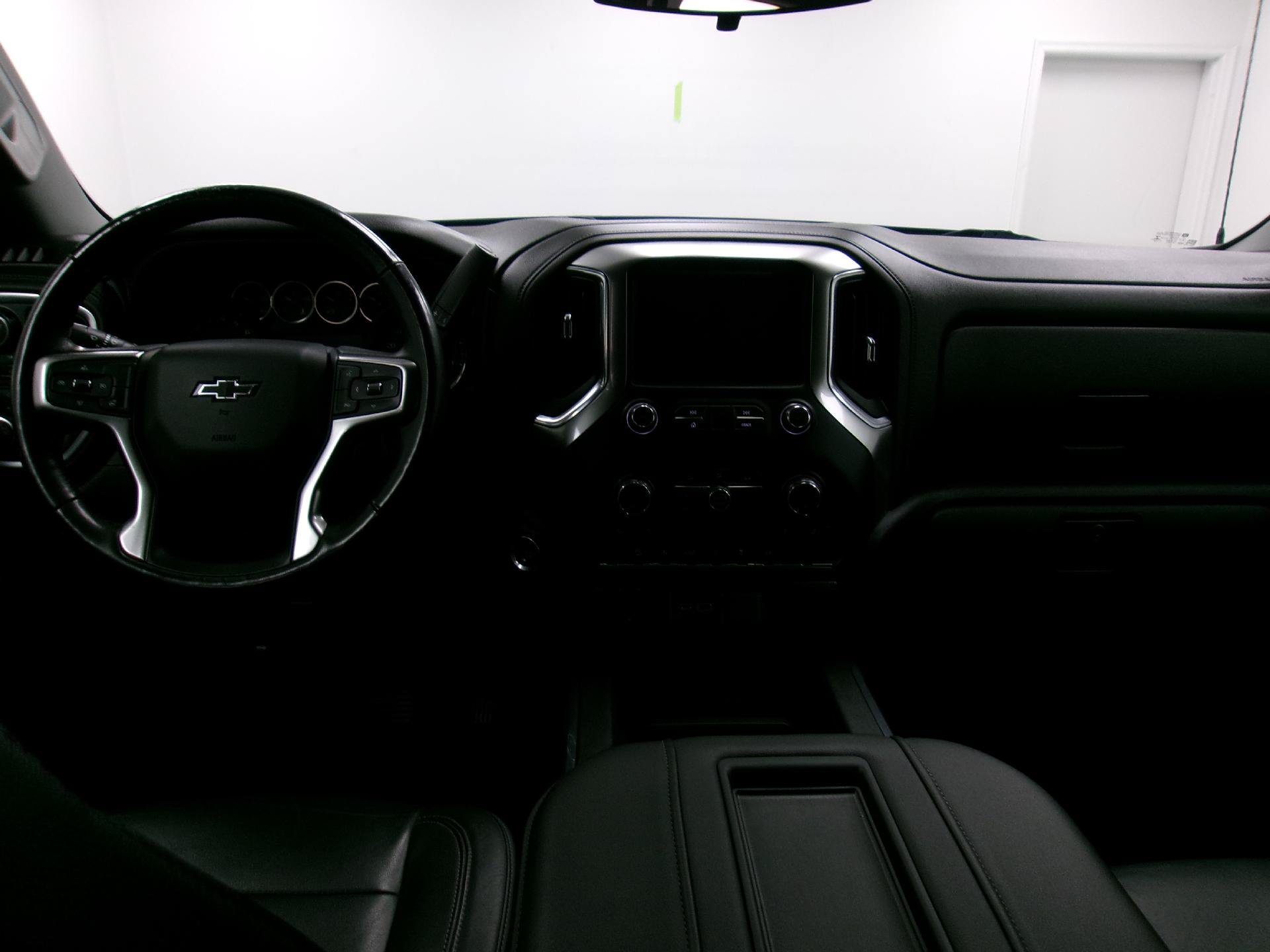 Used 2019 Chevrolet Silverado 1500 RST AWD/4WD image 8