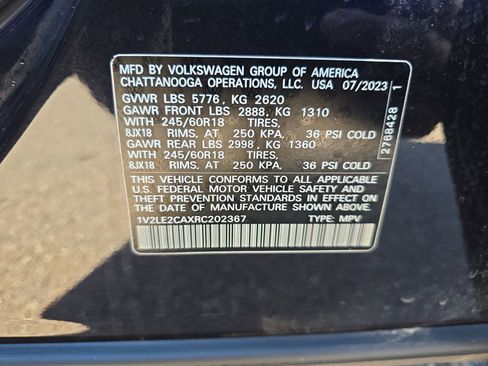 Used 2024 Volkswagen Atlas Cross Sport SE AWD/4WD image 38
