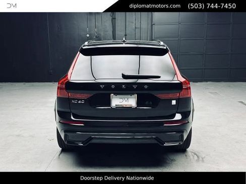 Used 2024 Volvo XC60 T8 Polestar AWD/4WD image 5