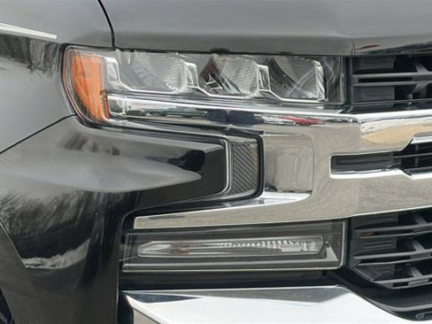 Used 2020 Chevrolet Silverado 1500 LT w/ All-Star Edition image 4