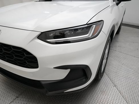 Certified 2023 Honda HR-V LX image 22