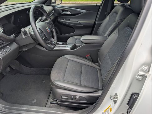 Used 2024 Buick Envista Preferred w/ Convenience I Package FWD image 13