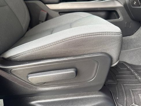 Used 2020 RAM 1500 Big Horn AWD/4WD image 21