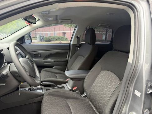 Used 2024 Mitsubishi Outlander Sport ES AWD/4WD image 11