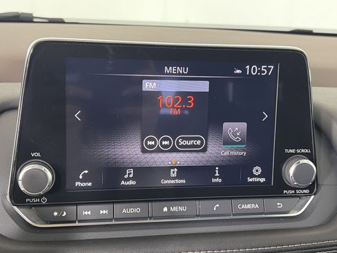 Used 2022 Nissan Rogue SV image 18