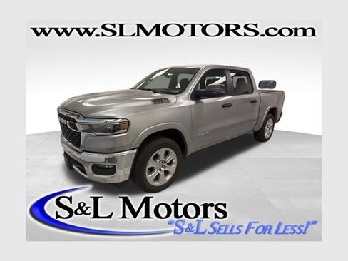 Used 2025 RAM 1500 Big Horn image 1