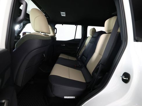 Used 2026 Lexus GX 550 image 14