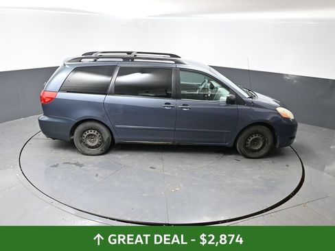 Used 2008 Toyota Sienna LE FWD image 38