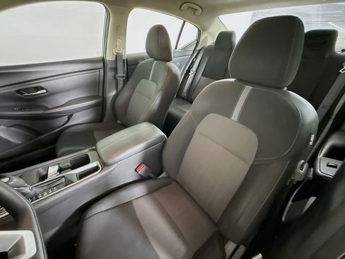 Used 2024 Nissan Sentra SV FWD image 24