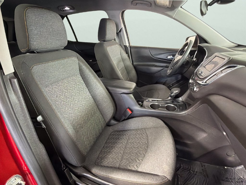 Certified 2024 Chevrolet Equinox LT FWD image 32