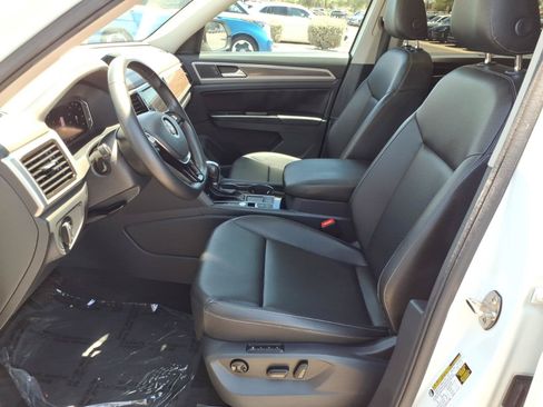 Used 2019 Volkswagen Atlas SEL FWD image 21