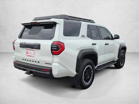 Certified 2025 Toyota 4Runner TRD Off-Road image 5
