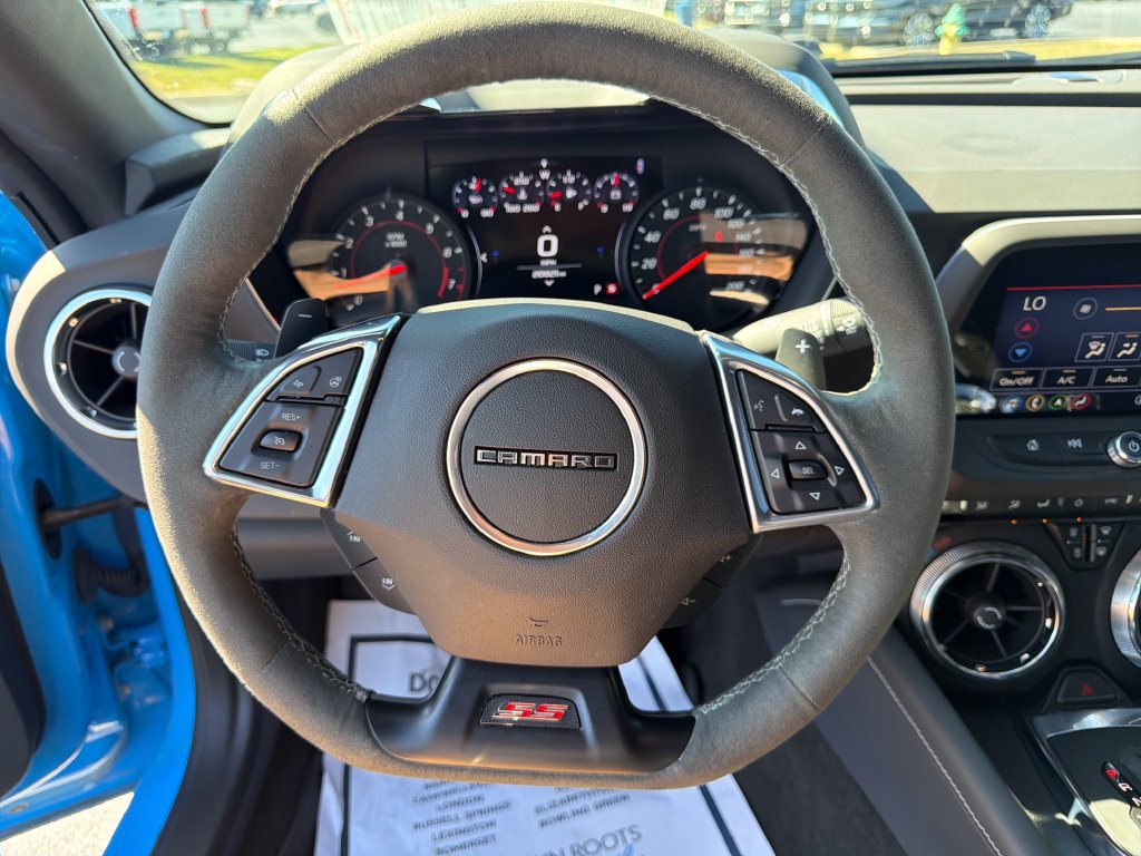 Used 2023 Chevrolet Camaro SS RWD image 17