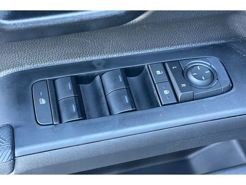 New 2026 Toyota Tacoma SR5 RWD image 11