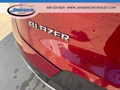 Used 2024 Chevrolet Blazer LT w/ Convenience Package FWD image 7