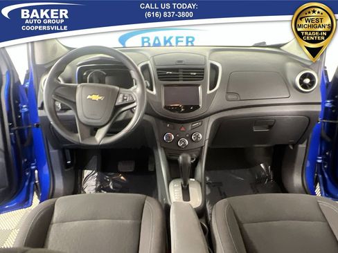 Used 2016 Chevrolet Trax LS w/ LPO, Cargo Package image 18